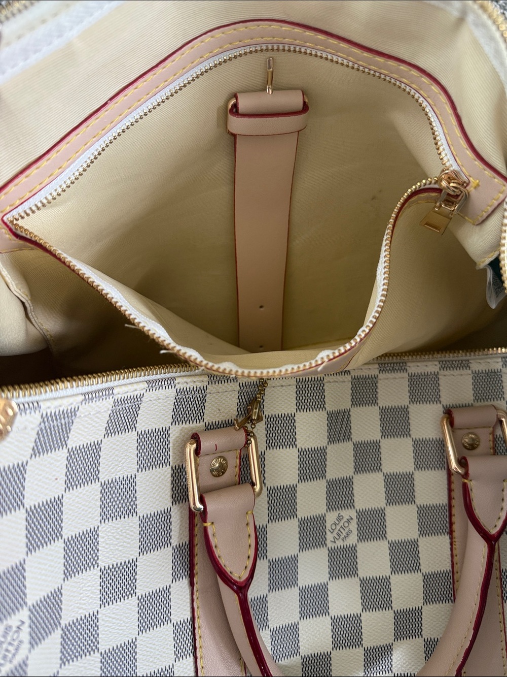 Checkered Pattern Top-Handle Duffel Travel Bag - Picture 14 of 16